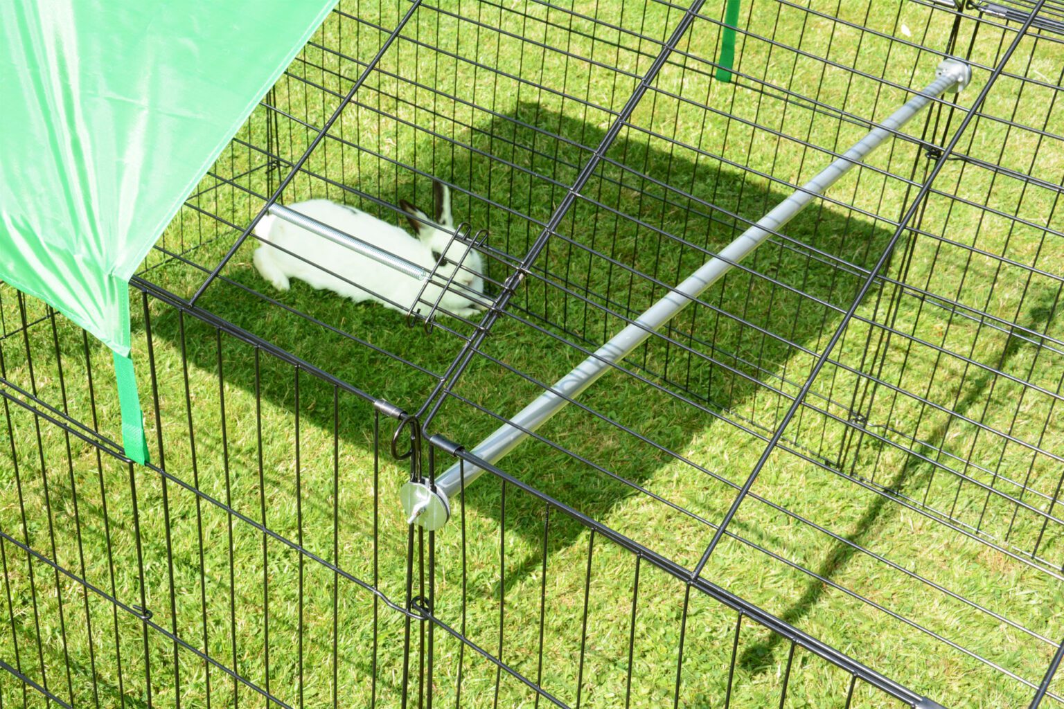 Alphapet® Large Rabbit Chicken Run Play Pen Enclosure with Pitched Roof